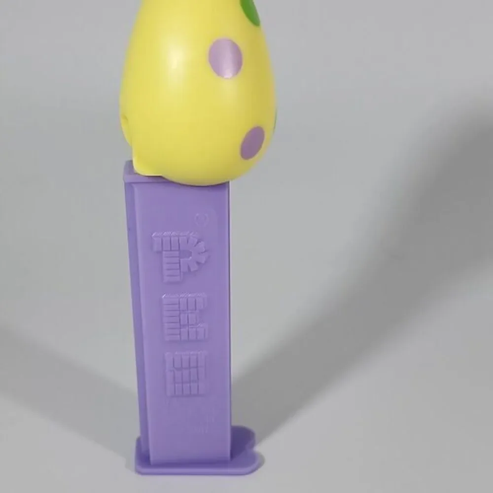 Pez Candy Dispensers,‎ EASTER EGG 1 HUNGARY